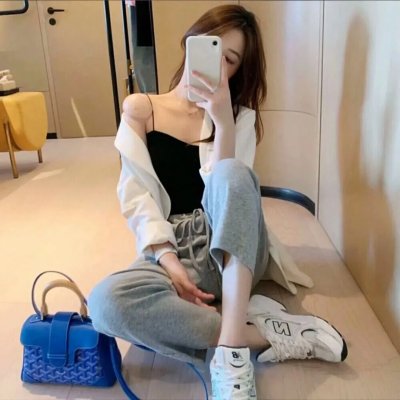 女仆们