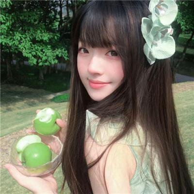 九个学生的短片
